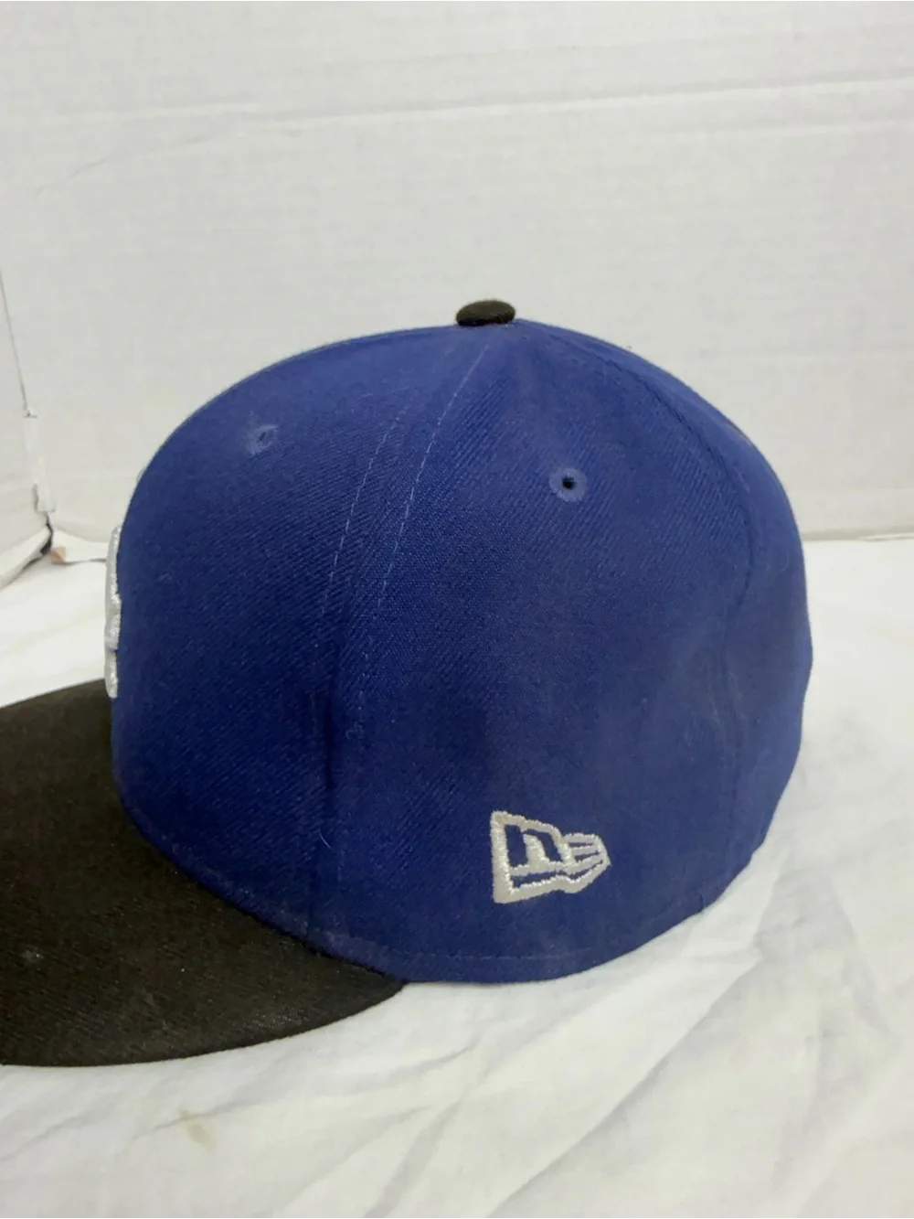 Los Angeles Dodgers Snapback Hat - Blue and Black